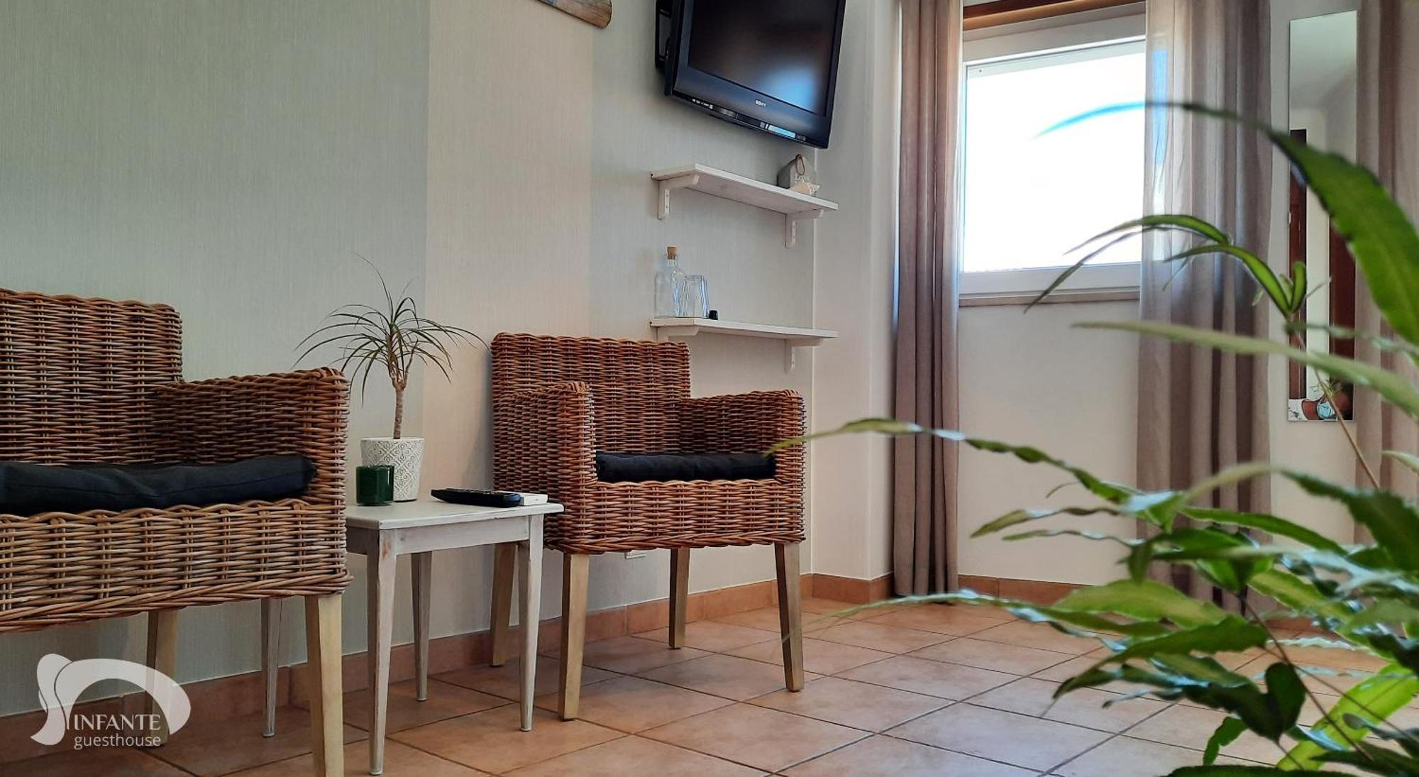 Infante Guesthouse Lagos Phòng bức ảnh
